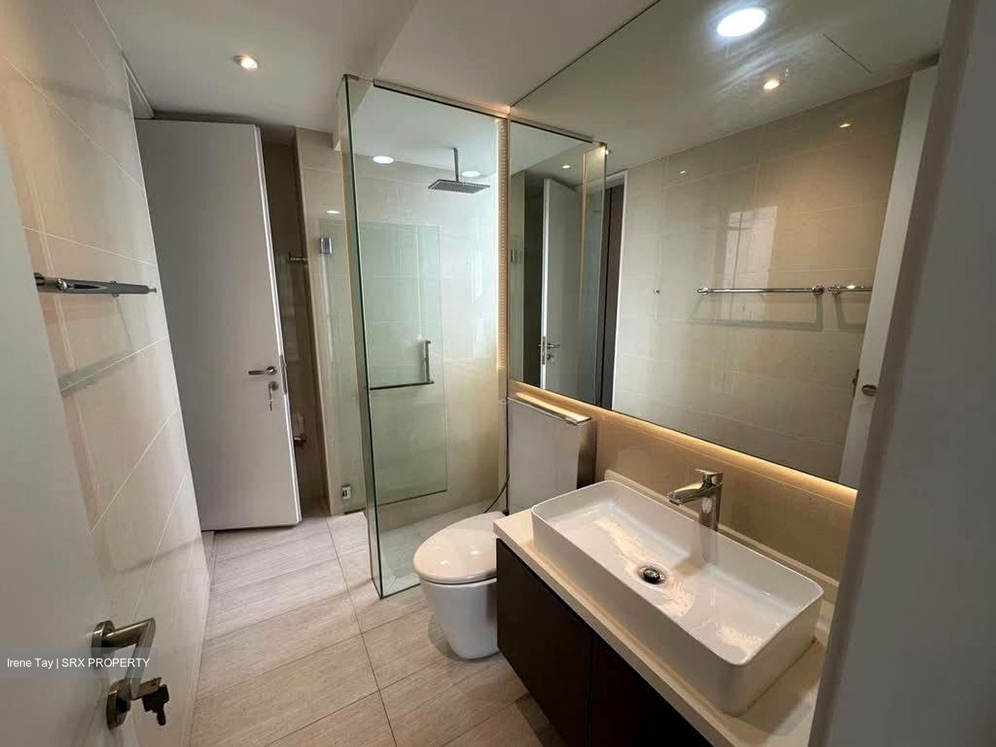 Strata (D11), Apartment #565641391